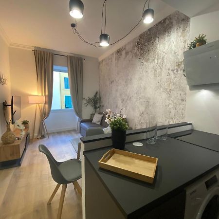 Happy Family Apartments Lavagna Genua Exterior foto